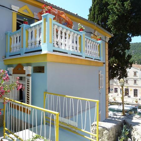 Villa Mozart Veli Losinj Exterior photo