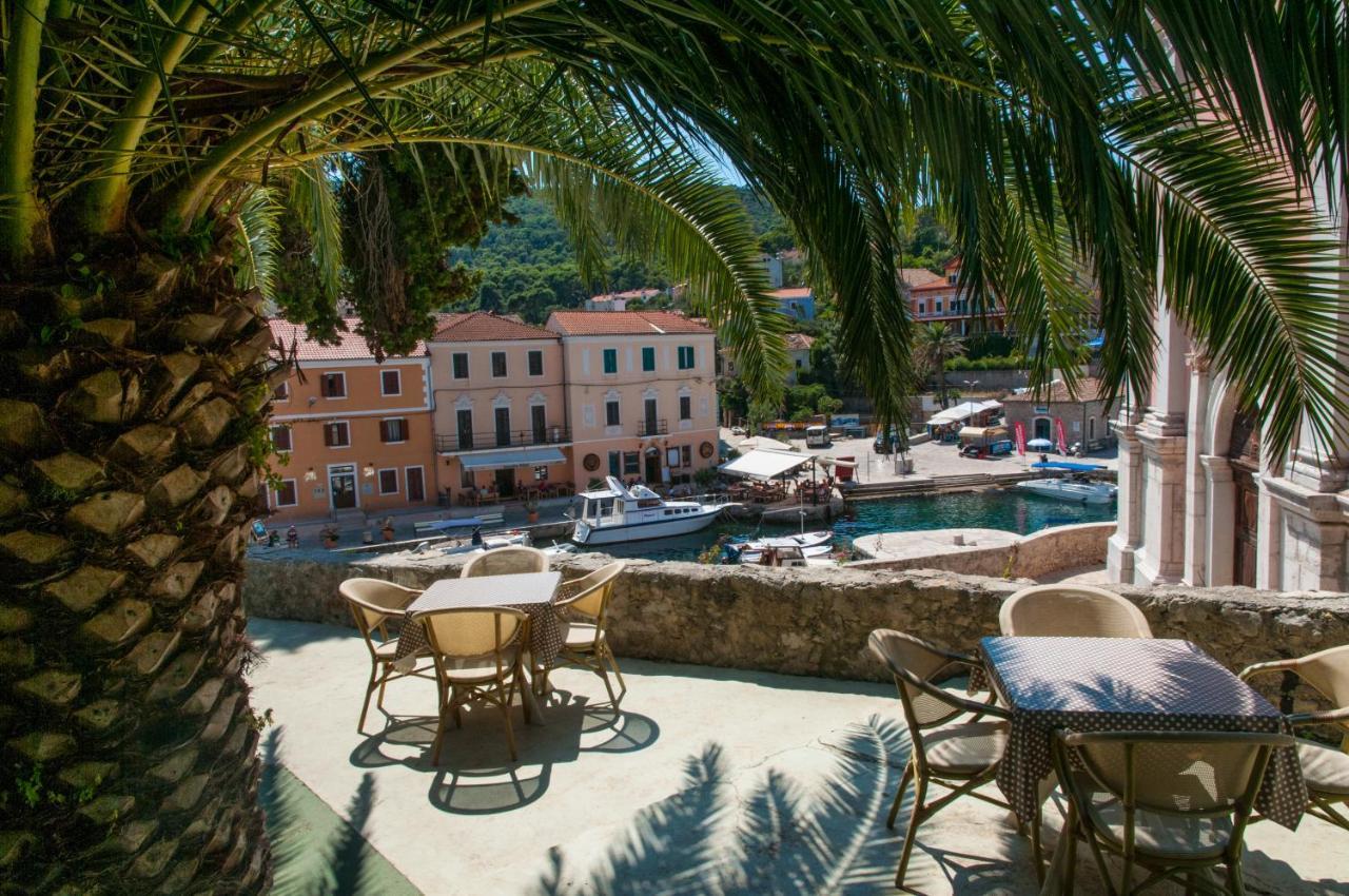 Villa Mozart Veli Losinj Exterior photo